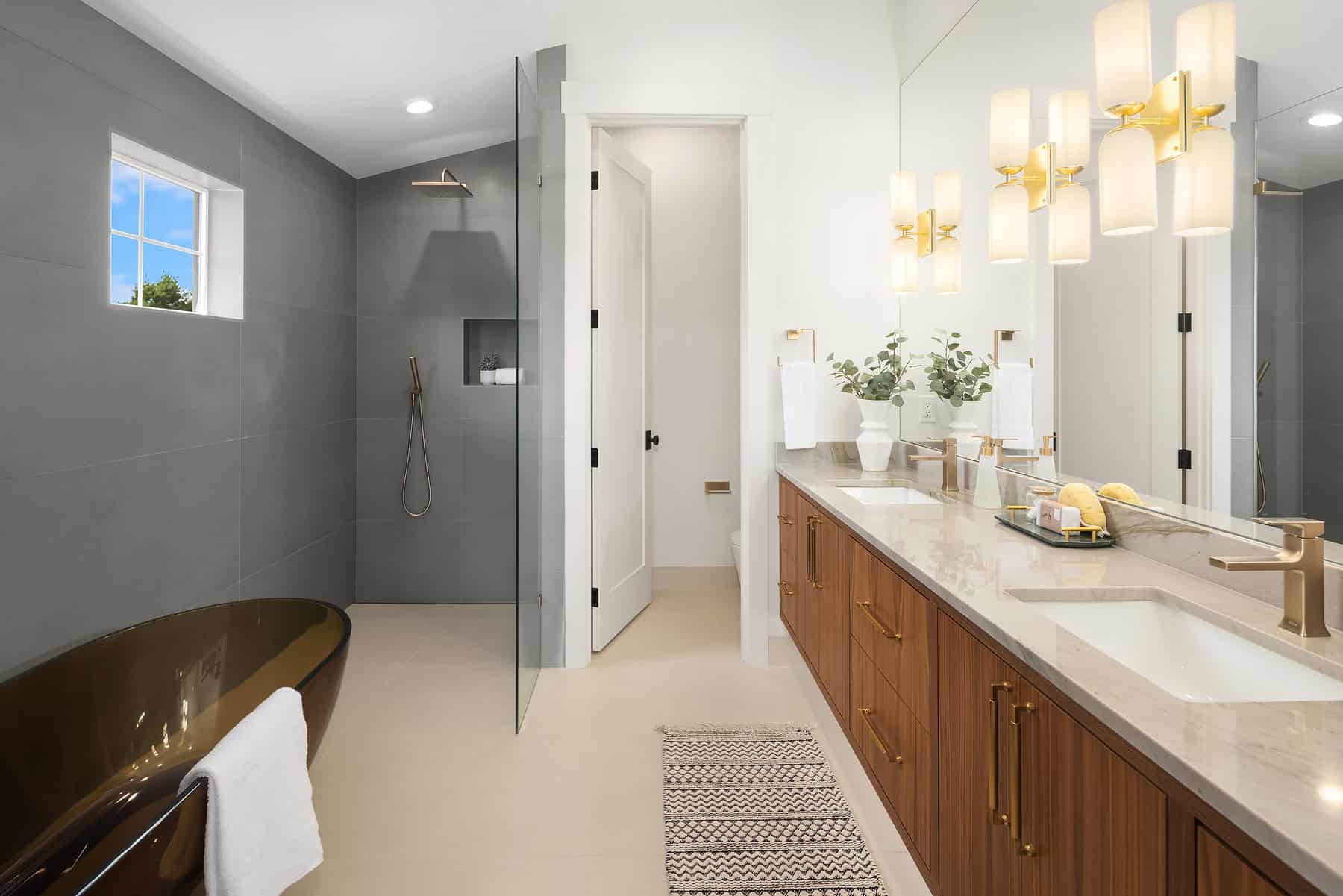 Primary spa bath at 2029 42nd Ave E, Madison Park - Sold by Elev8 Realty Group