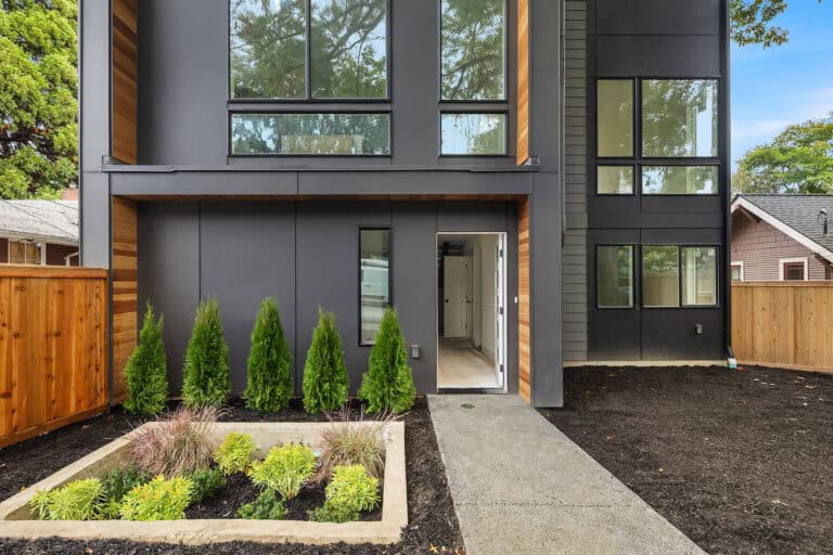 8542 Interlake Ave N front entry, new construction by Seattle Modern Buildings near Green Lake, Seattle
